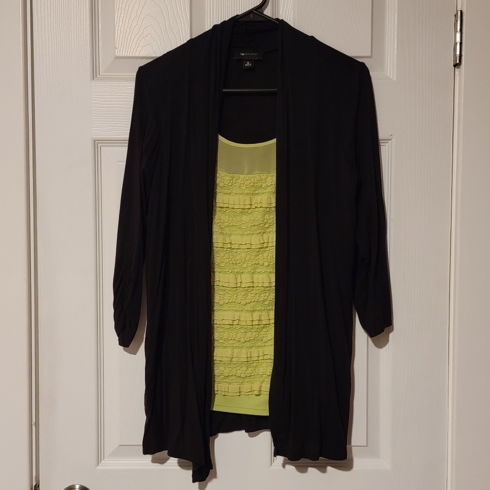 Yellow-green 3/4 blouse